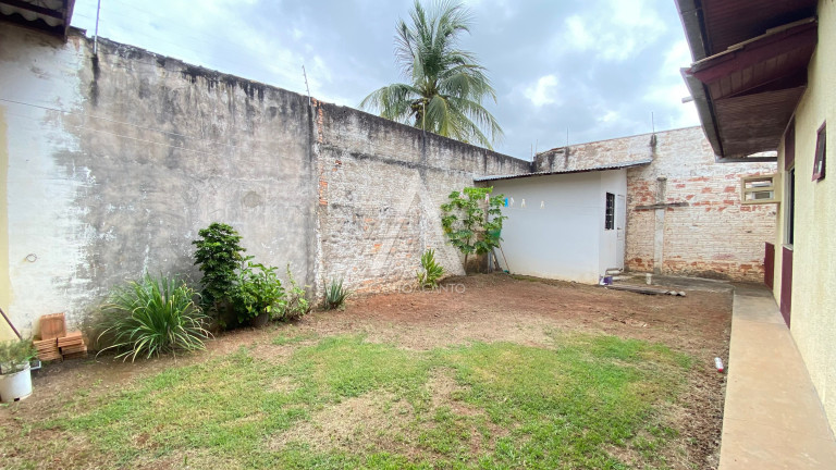 Imagem Casa com 2 Quartos à Venda, 525 m² em Jardim Das Primaveras - Sinop Imagem Casa com 2 Quartos à Venda, 525 m² em Jardim Das Primaveras - Sinop
