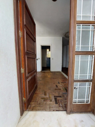 Imagem Casa com 2 Quartos à Venda, 142 m² em Três Figueiras - Porto Alegre