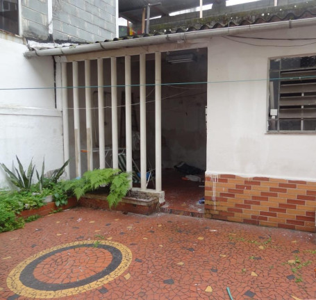 Imagem Casa com 4 Quartos à Venda, 210 m² em Boqueirão - Santos