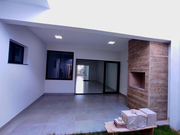 Imagem Casa com 2 Quartos à Venda, 169 m² em Jardim Espanha - Maringá
