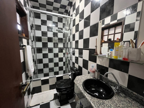 Imagem Sobrado com 5 Quartos à Venda, 258 m² em Barra Do Sai - Itapoá Imagem Sobrado com 5 Quartos à Venda, 258 m² em Barra Do Sai - Itapoá