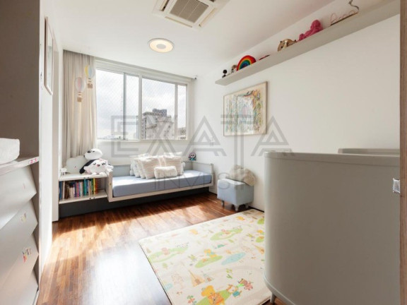 Imagem Imóvel com 3 Quartos à Venda, 375 m² em Higienópolis - São Paulo Imagem Imóvel com 3 Quartos à Venda, 375 m² em Higienópolis - São Paulo