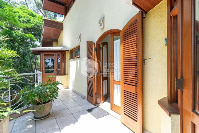 Imagem Casa com 4 Quartos à Venda, 440 m² em Jardim Prudência - São Paulo Imagem Casa com 4 Quartos à Venda, 440 m² em Jardim Prudência - São Paulo