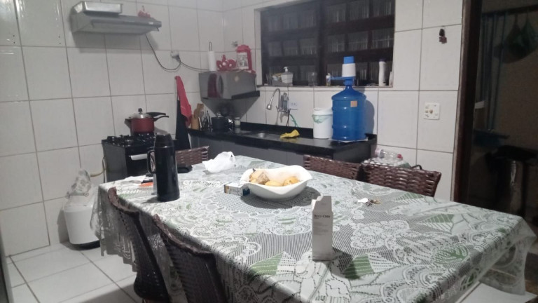 Imagem Imóvel com 2 Quartos à Venda, 59 m² em Princesa - Praia Grande Imagem Imóvel com 2 Quartos à Venda, 59 m² em Princesa - Praia Grande