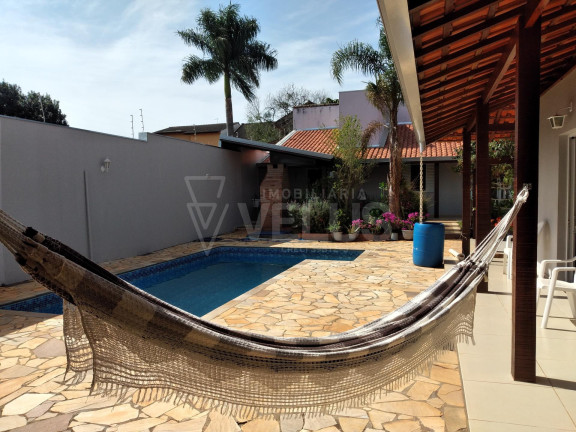 Imagem Casa com 5 Quartos à Venda, 252 m² em Jardim Colombo - Itapetininga Imagem Casa com 5 Quartos à Venda, 252 m² em Jardim Colombo - Itapetininga