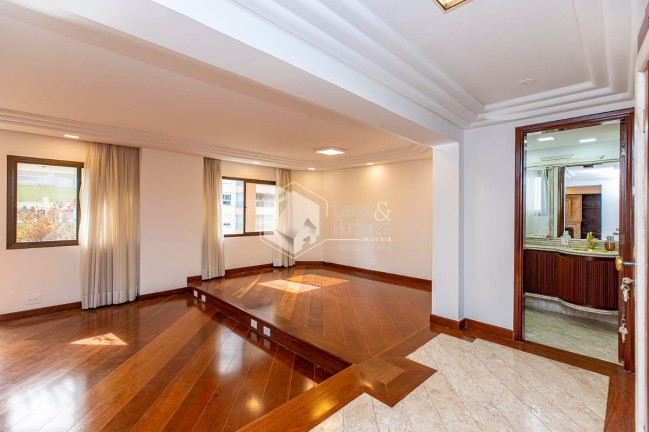 Imagem Apartamento com 3 Quartos à Venda, 189 m² em Jardim Paulista - São Paulo Imagem Apartamento com 3 Quartos à Venda, 189 m² em Jardim Paulista - São Paulo