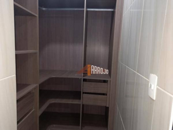 Imagem Sobrado com 3 Quartos à Venda, 207 m² em Itaquera - São Paulo Imagem Sobrado com 3 Quartos à Venda, 207 m² em Itaquera - São Paulo