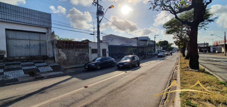 Imagem Terreno à Venda, 101 m² em Dix-sept Rosado - Natal Imagem Terreno à Venda, 101 m² em Dix-sept Rosado - Natal