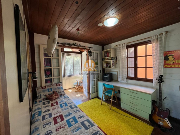 Imagem Casa com 3 Quartos à Venda, 189 m² em Santa Felicidade - Curitiba