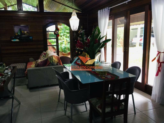 Imagem Casa com 3 Quartos à Venda, 248 m² em Recanto Verde Mar - Caraguatatuba