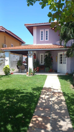 Imagem Casa de Condomínio com 4 Quartos à Venda, 490 m² em Buraquinho - Lauro De Freitas