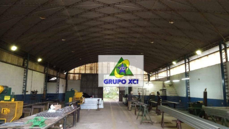 Galpão à Venda, 1.400 m² em Pagador De Andrade - Jacareí
