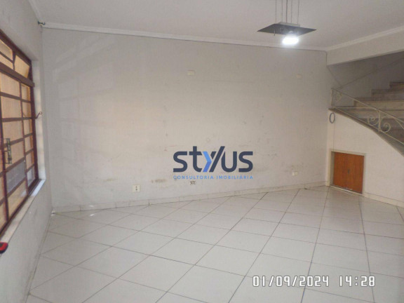 Imagem Sobrado com 5 Quartos para Alugar, 250 m² em Jardim Munhoz - Guarulhos