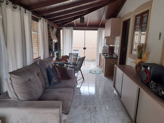 Imagem Casa com 3 Quartos à Venda, 160 m² em Rio Vermelho - Florianópolis