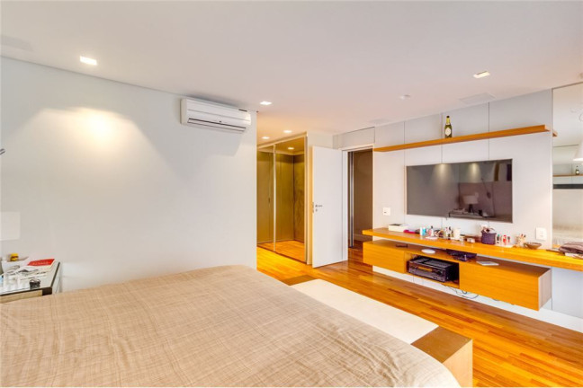 Imagem Apartamento com 3 Quartos à Venda, 234 m² em Vila Nova Conceição - São Paulo Imagem Apartamento com 3 Quartos à Venda, 234 m² em Vila Nova Conceição - São Paulo