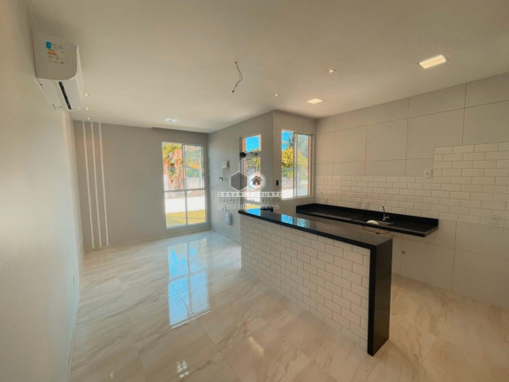 Imagem Casa com 2 Quartos à Venda, 66 m²