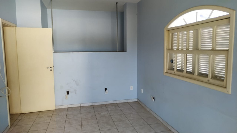 Imagem Sobrado com 4 Quartos à Venda, 190 m² em Residencial Campos Maia - Pindamonhangaba Imagem Sobrado com 4 Quartos à Venda, 190 m² em Residencial Campos Maia - Pindamonhangaba