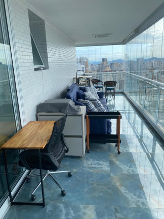 Apartamento com 2 Quartos à Venda, 105 m² em Pompéia - Santos