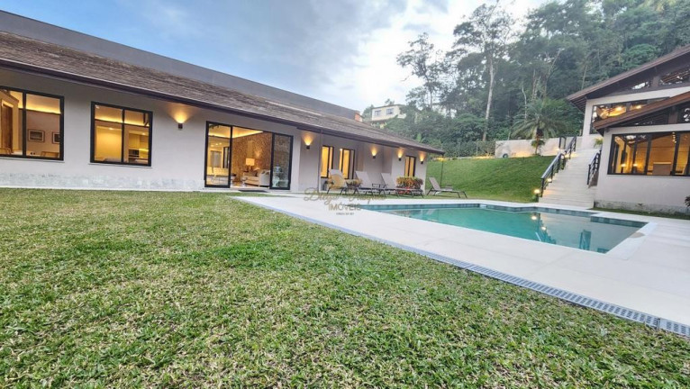 Imagem Casa com 5 Quartos à Venda, 497 m² em Granja Comary - Teresópolis Imagem Casa com 5 Quartos à Venda, 497 m² em Granja Comary - Teresópolis