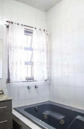 Imagem Casa com 4 Quartos à Venda, 280 m² em Bom Retiro - Curitiba