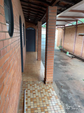 Imagem Casa com 3 Quartos à Venda, 132 m² em Setor Coimbra - Goiânia