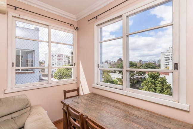 Imagem Apartamento com 2 Quartos à Venda, 75 m² em Santana - Porto Alegre