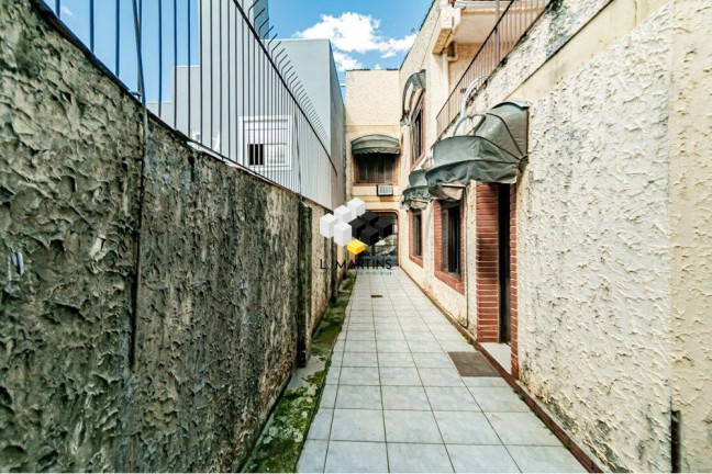 Imagem Casa com 3 Quartos à Venda, 299 m² em Passo Da Areia - Porto Alegre