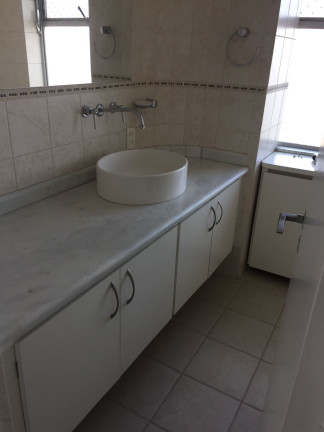 Imagem Imóvel com 3 Quartos à Venda, 127 m² em Moema - São Paulo Imagem Imóvel com 3 Quartos à Venda, 127 m² em Moema - São Paulo