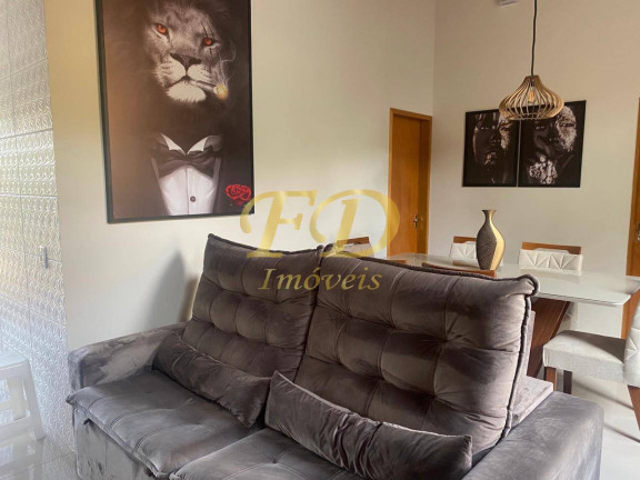 Imagem Casa com 3 Quartos à Venda, 300 m² em Jardim Sun Valley - Mairiporã Imagem Casa com 3 Quartos à Venda, 300 m² em Jardim Sun Valley - Mairiporã