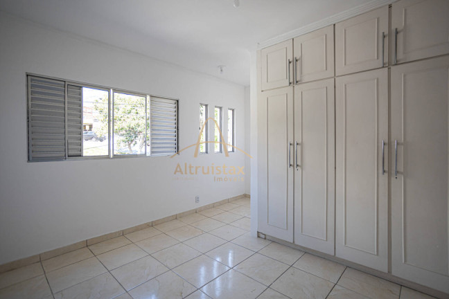 Imagem Casa com 5 Quartos à Venda, 240 m² em Bandeiras - Osasco