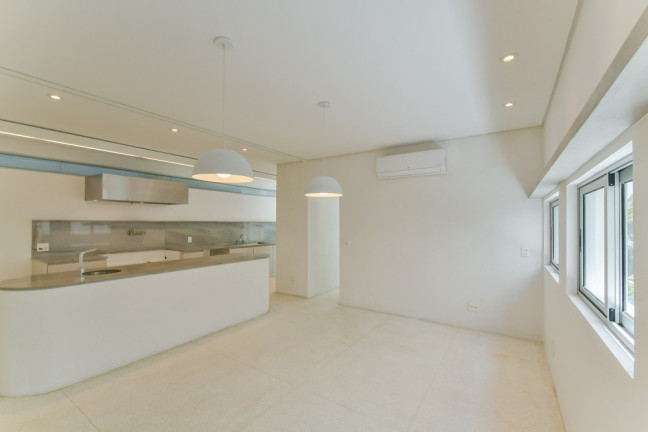 Imagem Sobrado com 4 Quartos à Venda, 345 m² em água Branca - São Paulo Imagem Sobrado com 4 Quartos à Venda, 345 m² em água Branca - São Paulo