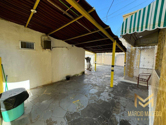 Imagem Casa com 10 Quartos à Venda, 220 m² em Meireles - Fortaleza