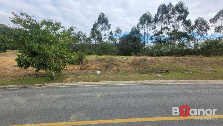 Imagem Terreno à Venda, 395 m² em Ponta Aguda - Blumenau Imagem Terreno à Venda, 395 m² em Ponta Aguda - Blumenau