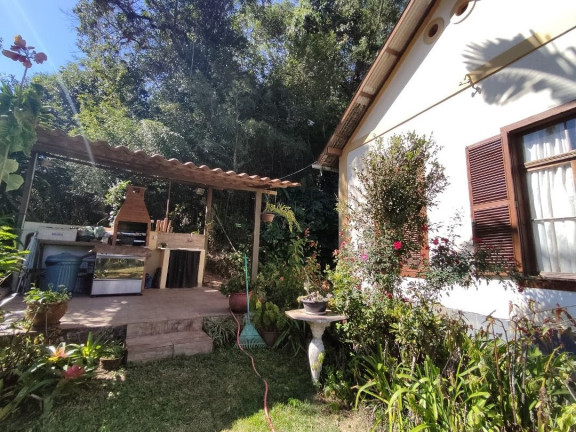 Imagem Casa com 7 Quartos à Venda, 290 m² em Centro - Petrópolis Imagem Casa com 7 Quartos à Venda, 290 m² em Centro - Petrópolis