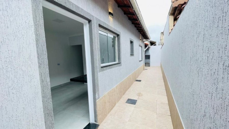 Imagem Casa com 2 Quartos à Venda, 125 m² em Tupi - Praia Grande Imagem Casa com 2 Quartos à Venda, 125 m² em Tupi - Praia Grande