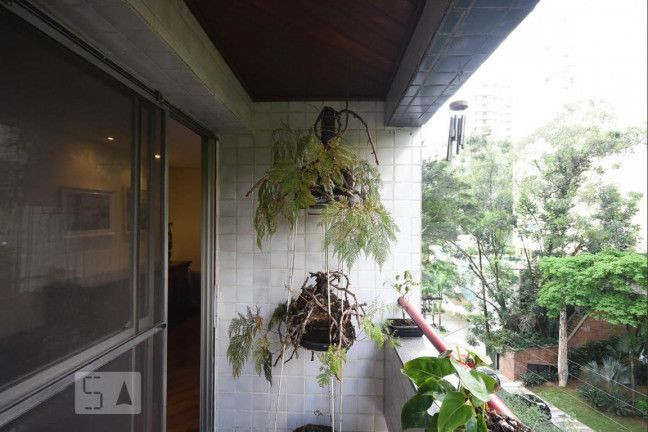 Imagem Imóvel com 3 Quartos à Venda, 98 m² em Vila Andrade - São Paulo