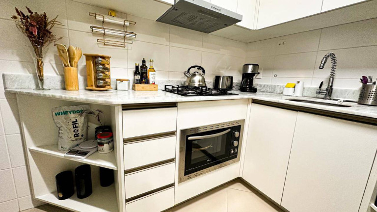 Imagem Apartamento com 2 Quartos à Venda, 67 m² em Abraão - Florianópolis Imagem Apartamento com 2 Quartos à Venda, 67 m² em Abraão - Florianópolis