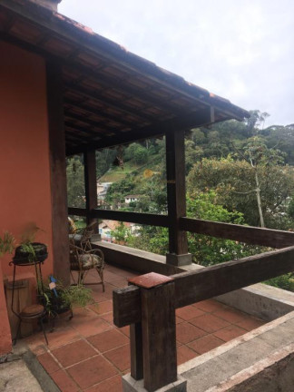 Imagem Casa com 5 Quartos à Venda, 653 m² em Várzea - Teresópolis