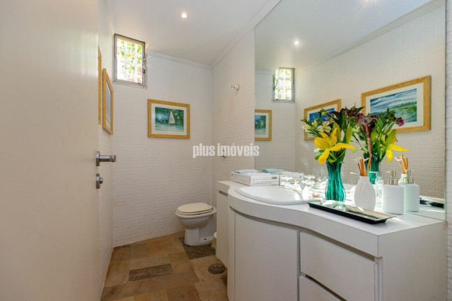 Imagem Casa com 5 Quartos à Venda, 1.200 m² em Morumbi - São Paulo Imagem Casa com 5 Quartos à Venda, 1.200 m² em Morumbi - São Paulo