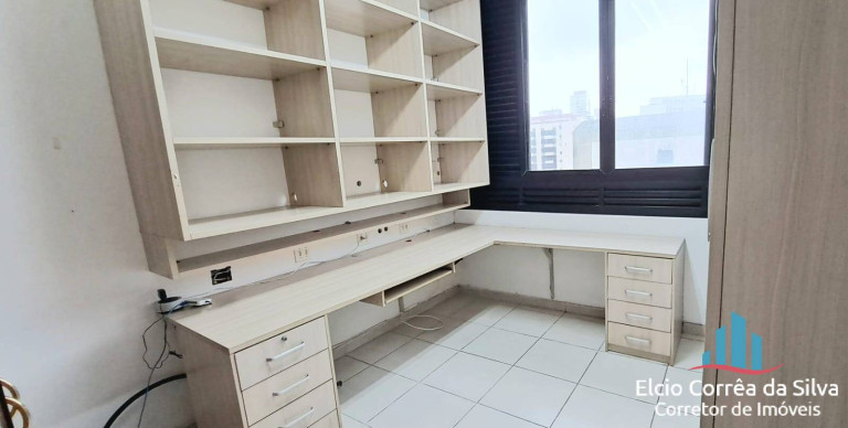 Imagem Apartamento com 3 Quartos à Venda, 120 m² em Gonzaga - Santos Imagem Apartamento com 3 Quartos à Venda, 120 m² em Gonzaga - Santos