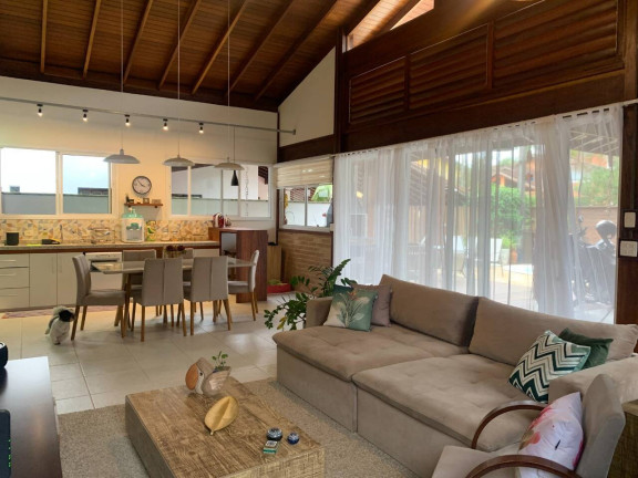 Imagem Casa com 4 Quartos à Venda, 315 m² em Horto Florestal - Ubatuba