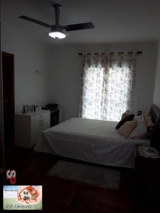 Imagem Casa com 3 Quartos à Venda, 175 m² em Vila Scarpelli - Santo André