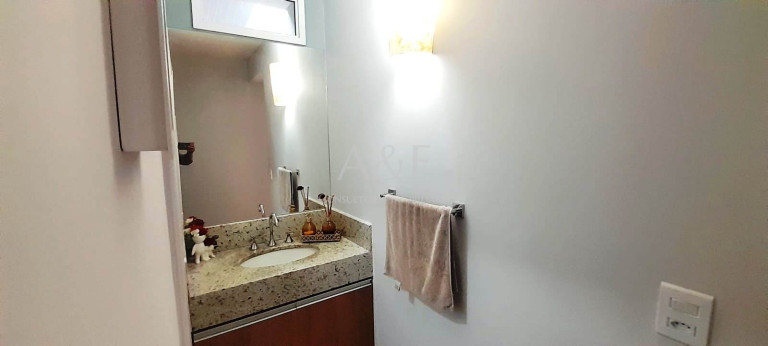 Imagem Chácara com 5 Quartos à Venda, 2.080 m² em Jardim Estância Brasil - Atibaia Imagem Chácara com 5 Quartos à Venda, 2.080 m² em Jardim Estância Brasil - Atibaia