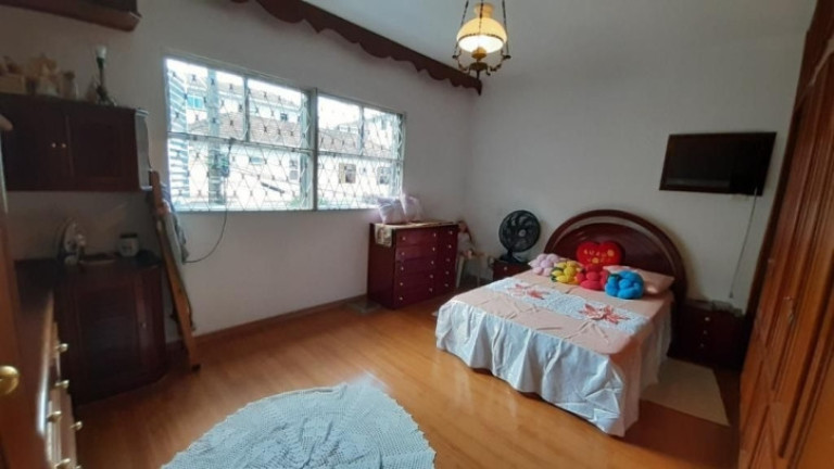 Imagem Casa com 3 Quartos à Venda, 163 m² em Marapé - Santos