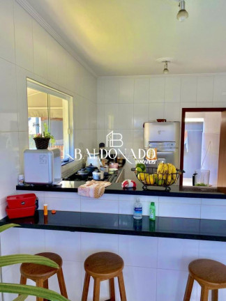 Imagem Casa com 3 Quartos à Venda, 200 m² em Centro - Extrema Imagem Casa com 3 Quartos à Venda, 200 m² em Centro - Extrema