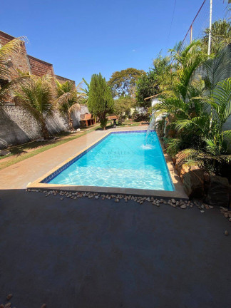 Imagem Casa com 2 Quartos à Venda, 500 m² em Privê Residencial Elza Fronza - Goiânia Imagem Casa com 2 Quartos à Venda, 500 m² em Privê Residencial Elza Fronza - Goiânia