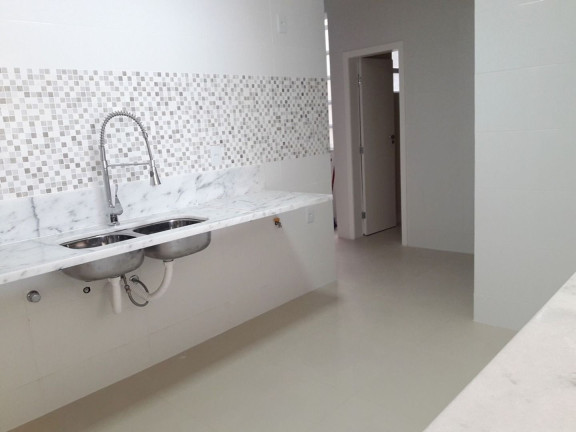 Imagem Apartamento com 3 Quartos à Venda, 130 m² em Copacabana - Rio De Janeiro