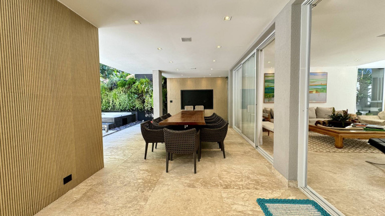 Imagem Casa com 6 Quartos à Venda, 385 m² em Riviera De São Lourenço - Bertioga Imagem Casa com 6 Quartos à Venda, 385 m² em Riviera De São Lourenço - Bertioga