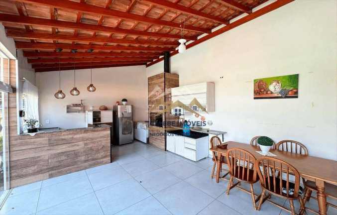 Imagem Chácara com 4 Quartos à Venda, 110 m² em Portal Das Nogueiras - Tatuí Imagem Chácara com 4 Quartos à Venda, 110 m² em Portal Das Nogueiras - Tatuí