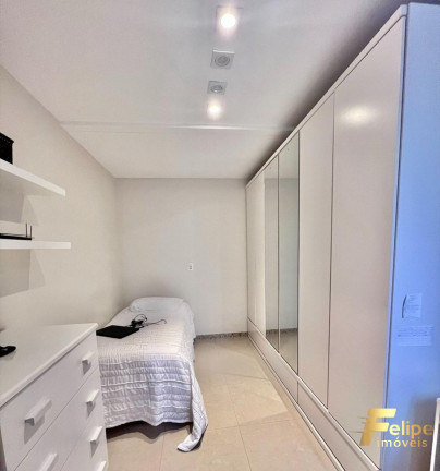 Imagem Imóvel com 4 Quartos à Venda, 155 m² em Itapuã - Vila Velha Imagem Imóvel com 4 Quartos à Venda, 155 m² em Itapuã - Vila Velha